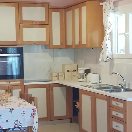 شقة Casa Loukia Gastouri (Corfu)